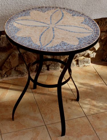 Mosaic Table 005