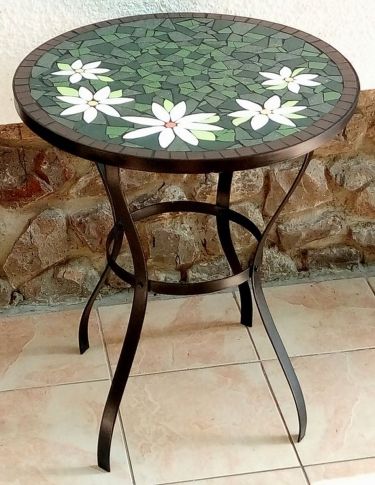 Mosaic Table 013