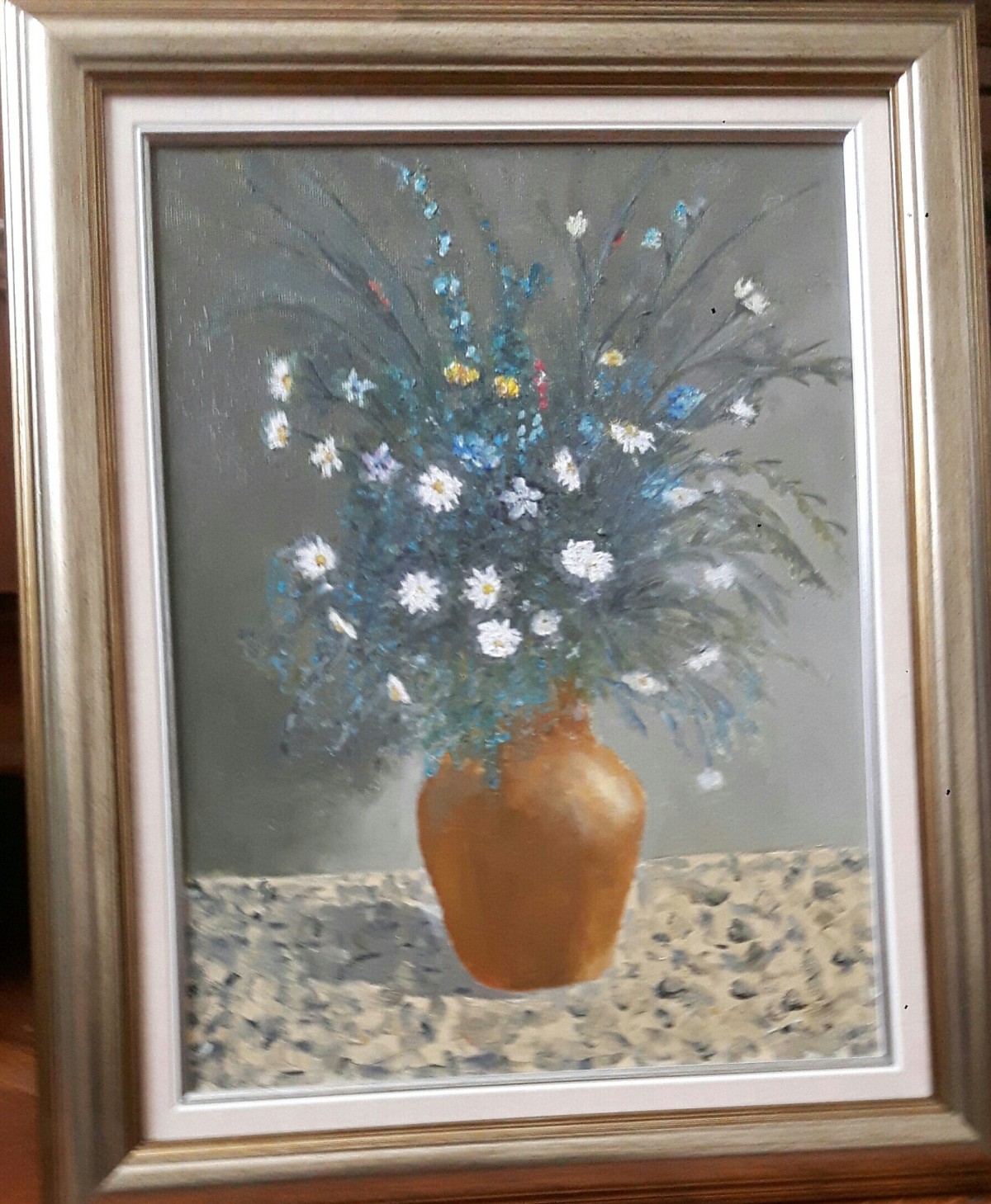 Field flowers in phase 5