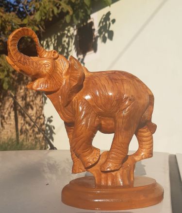 Slon | rucno rezbarena figura slona od drveta by Klipa Goran