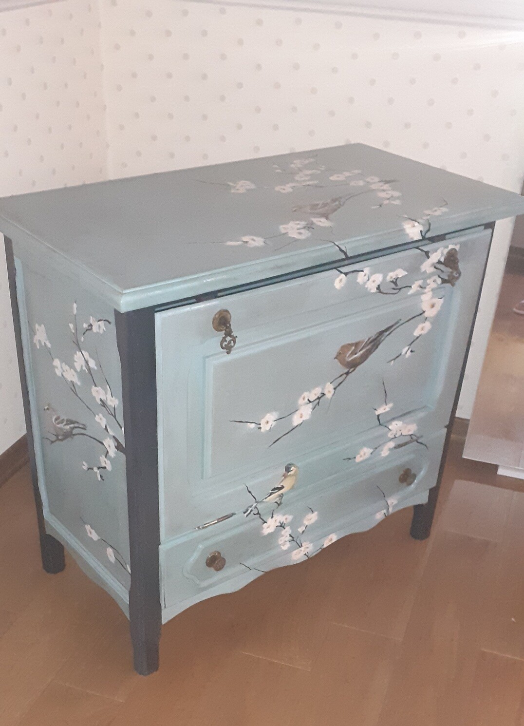 Painted chest of drawers