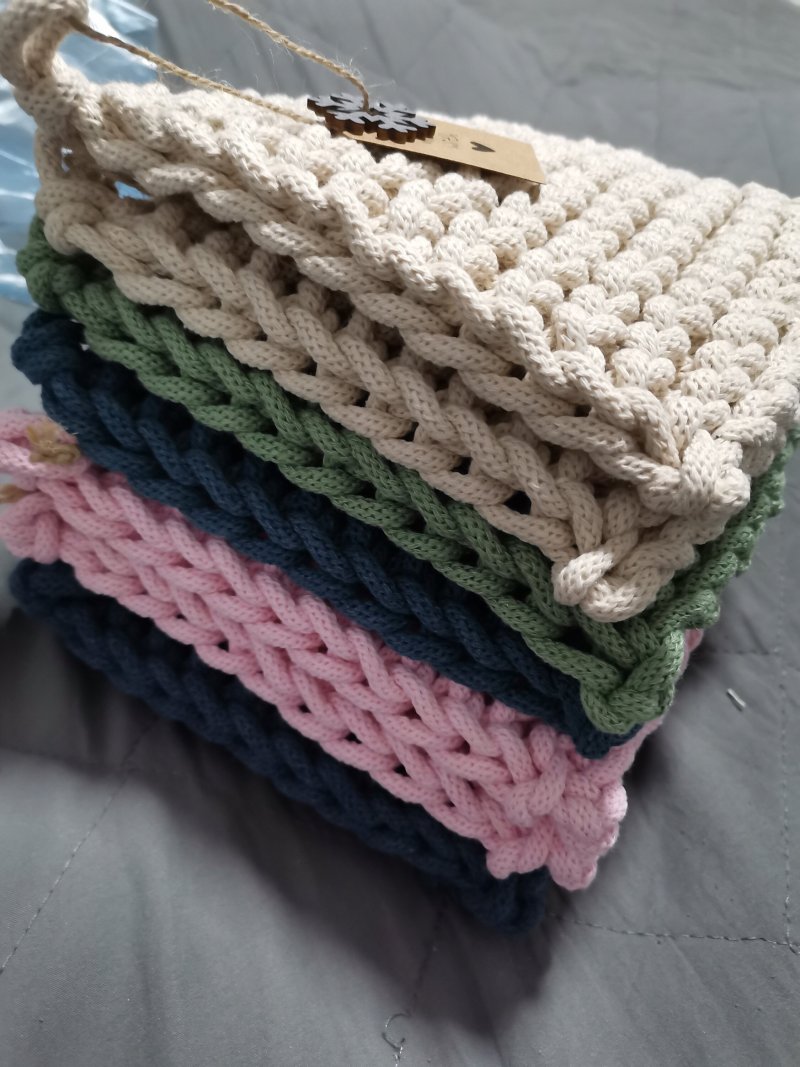 Knitted Pot Holders ,cotton textile yarn, Handicraft Danijela Vuckovic