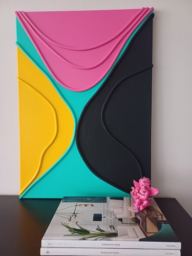 Dynamic Contours 1 by Mazek design