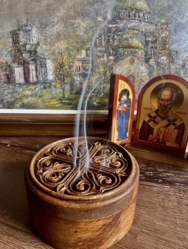 Deco rustic wooden box by Marijana Djukic