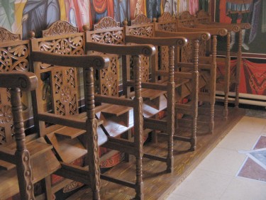temple chairs by Sasa Kolbas